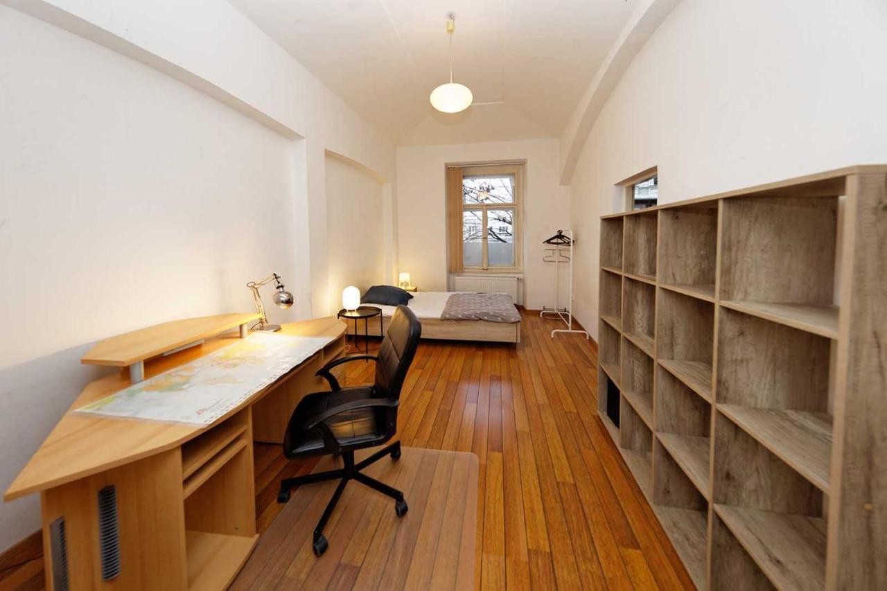Apartment Americka 8 Prague Exterior photo
